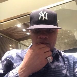 Meet your Posher, Carlos